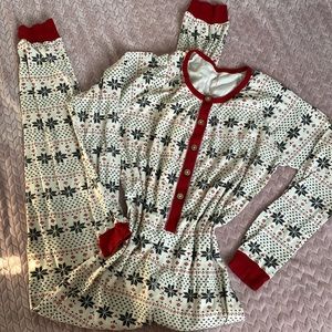 Burt’s Bees Baby adult onesie